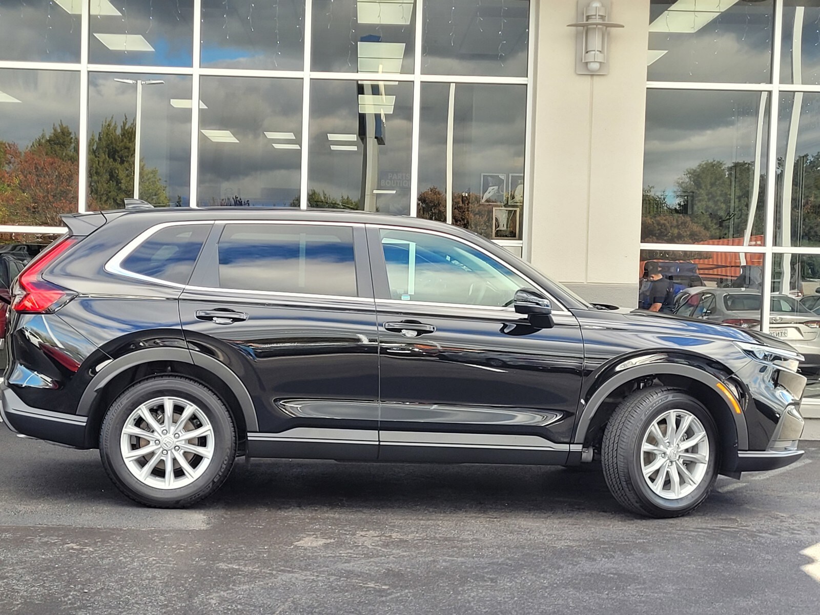 2025 Honda CR-V EX photo 2