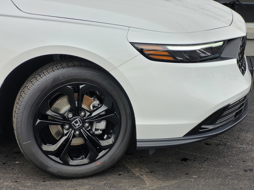 New 2025 Honda Accord SE Sedan