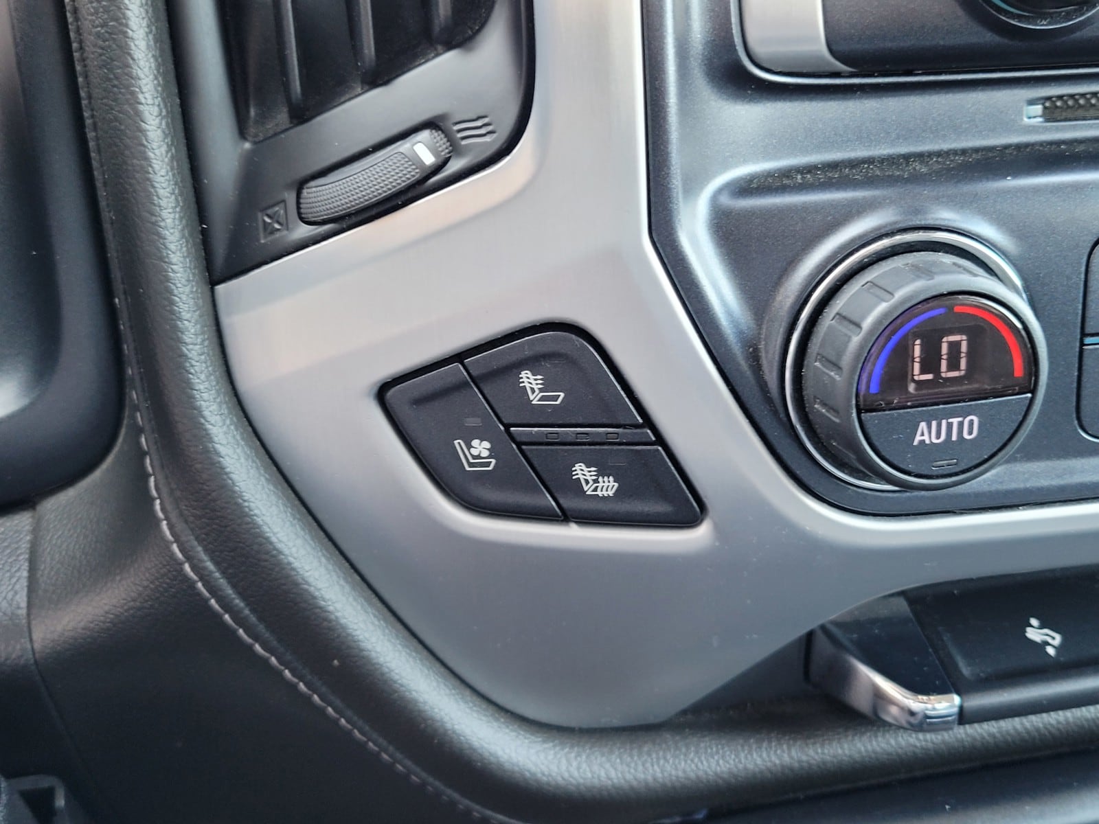 2018 GMC Sierra 1500 SLT - Photo 21