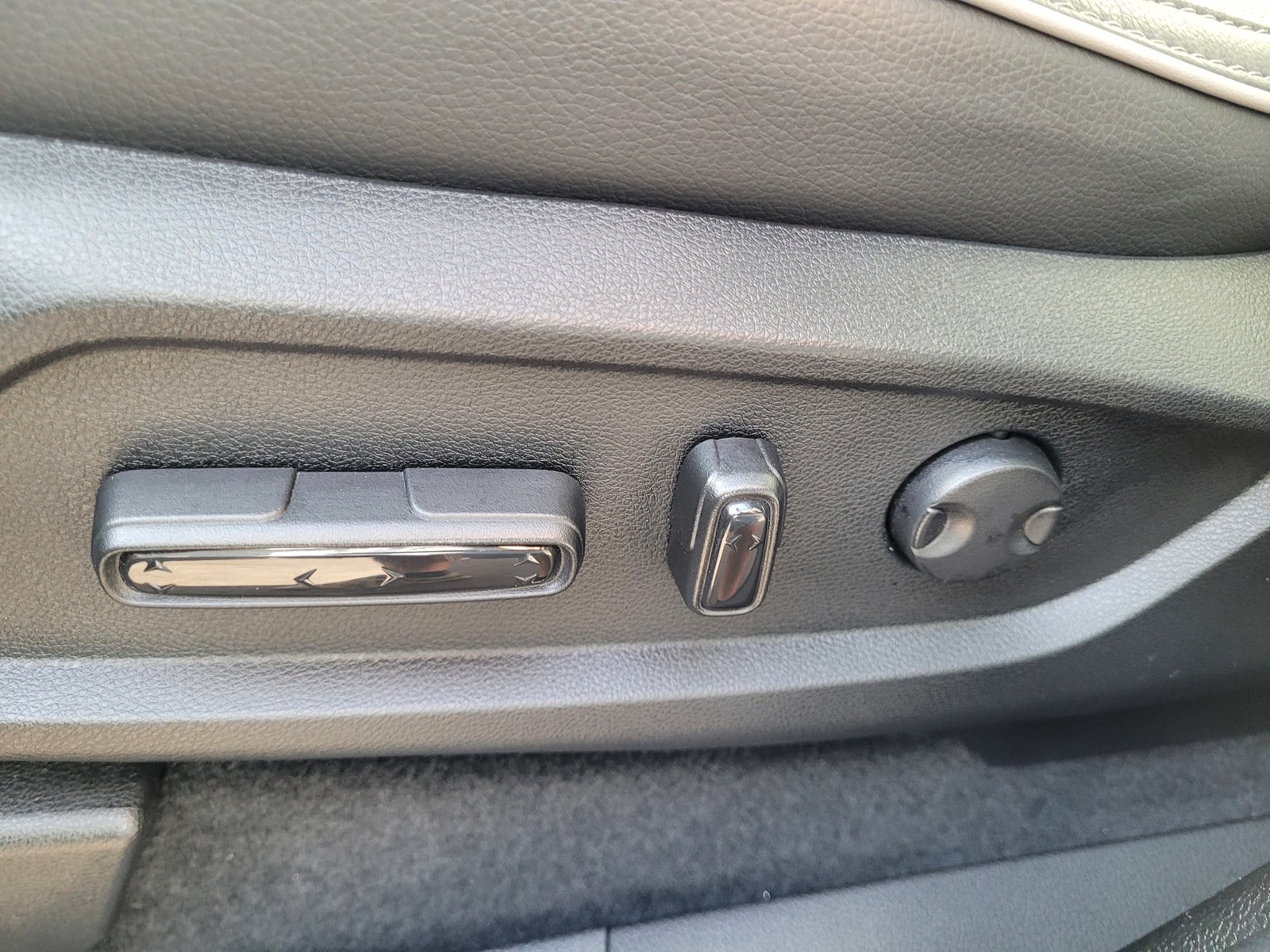 2025 Honda Pilot Elite - Photo 11