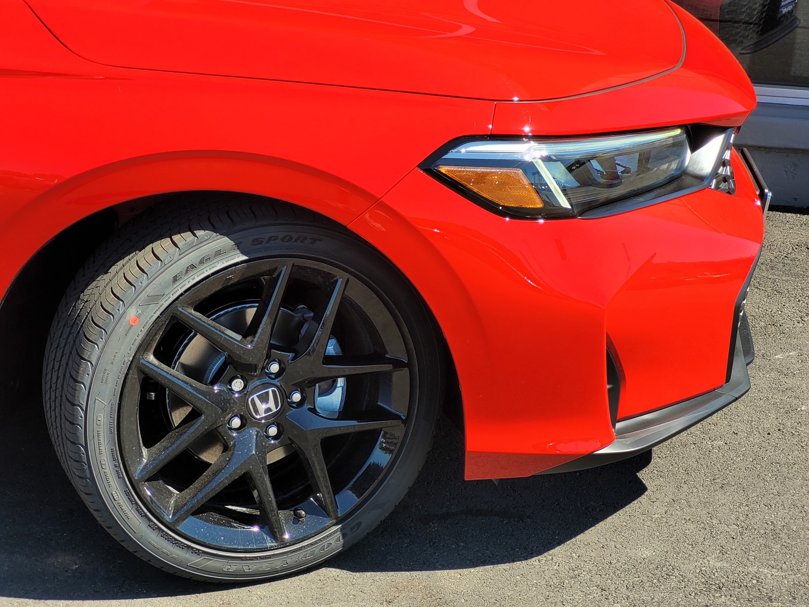 2026 Honda Civic Hatchback Sport - Photo 3