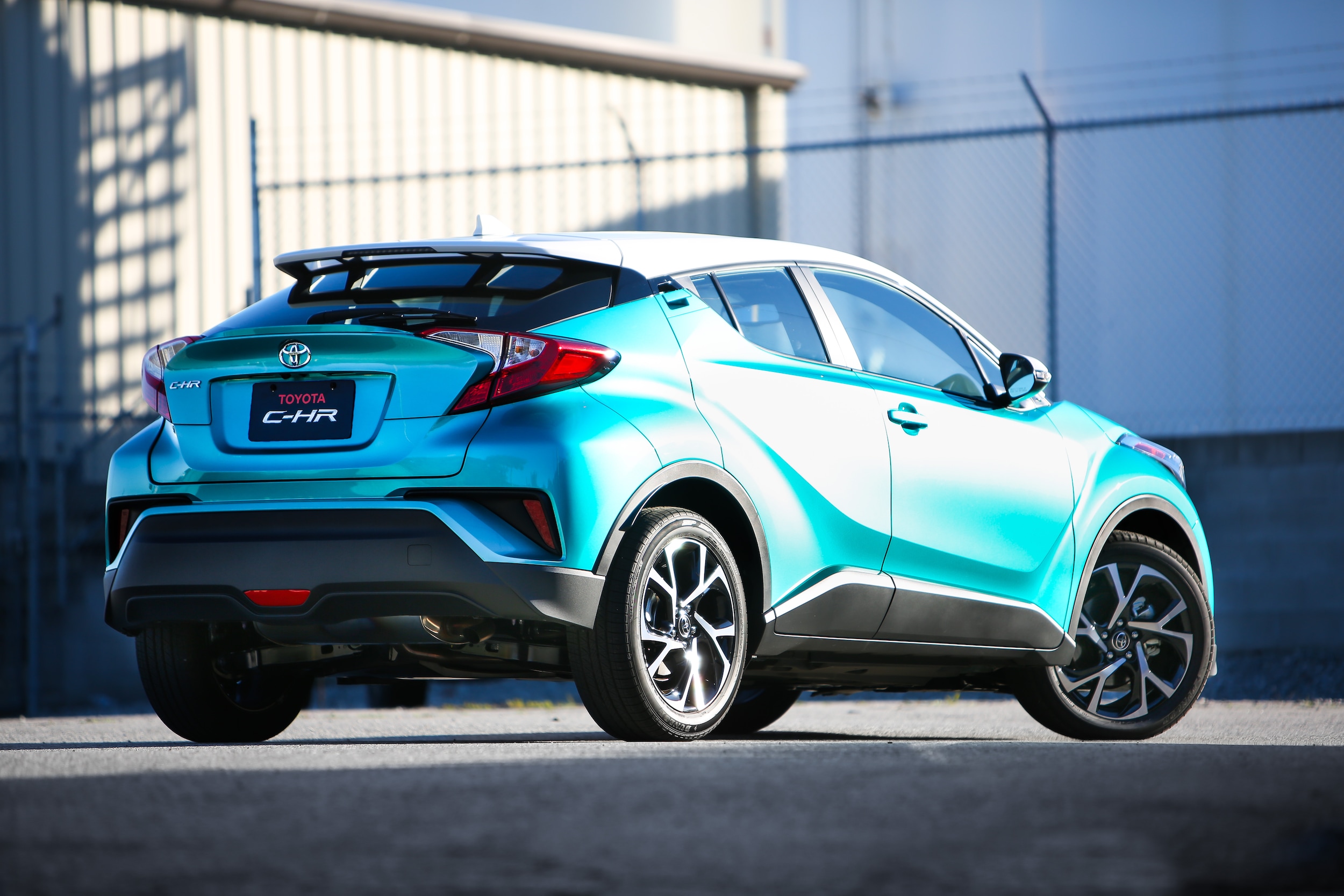 Toyota chr технические характеристики