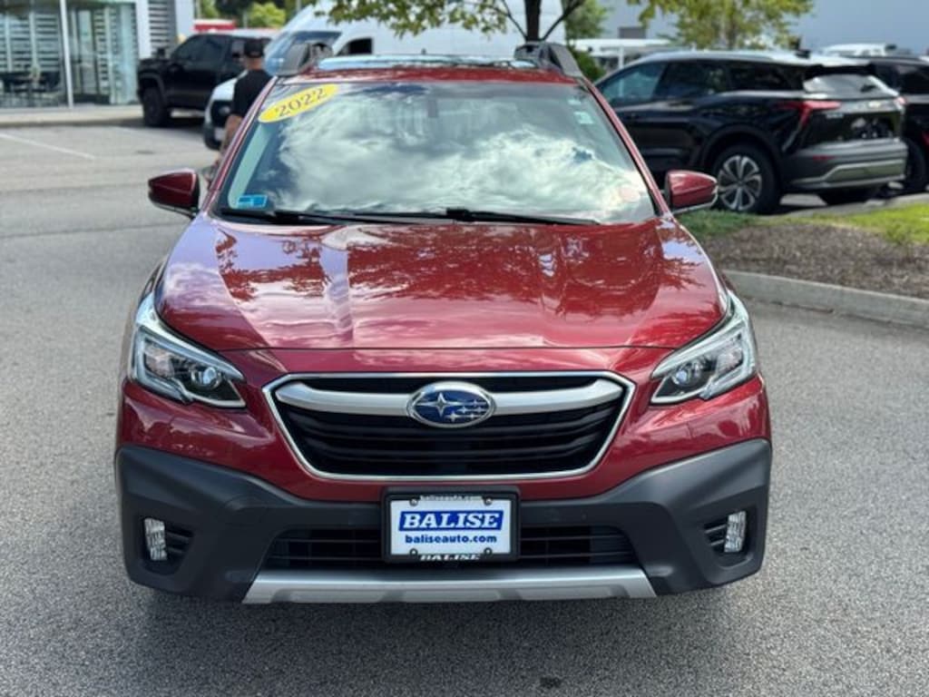Used 2022 Subaru Outback Limited SUV