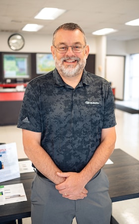 Staff member David Hanks from ID_4d74f2fa1d82