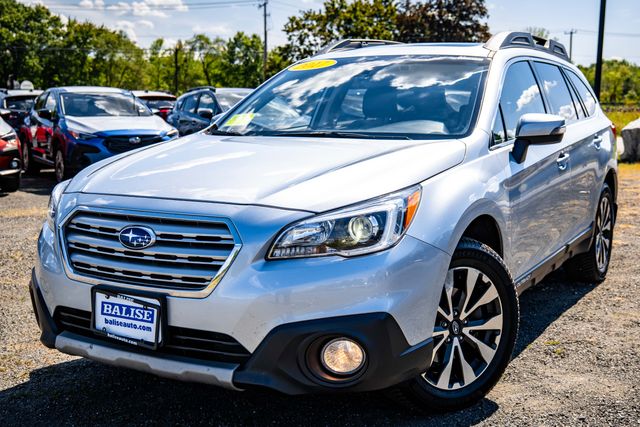 2017 Subaru Outback 2.5i Limited photo 2
