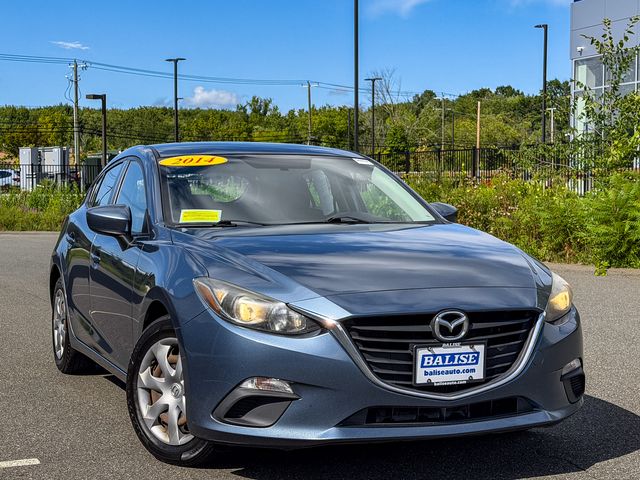 Used 2014 Mazda MAZDA3 i Sport with VIN JM1BM1K73E1214589 for sale in Hadley, MA