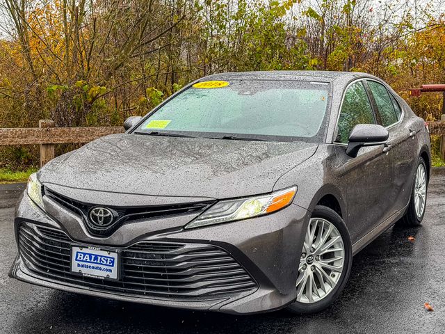 Used 2018 Toyota Camry XLE with VIN 4T1B11HK2JU035632 for sale in Hadley, MA