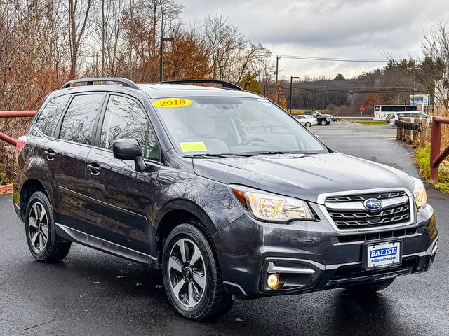 2018 Subaru Forester 2.5i Premium photo 3