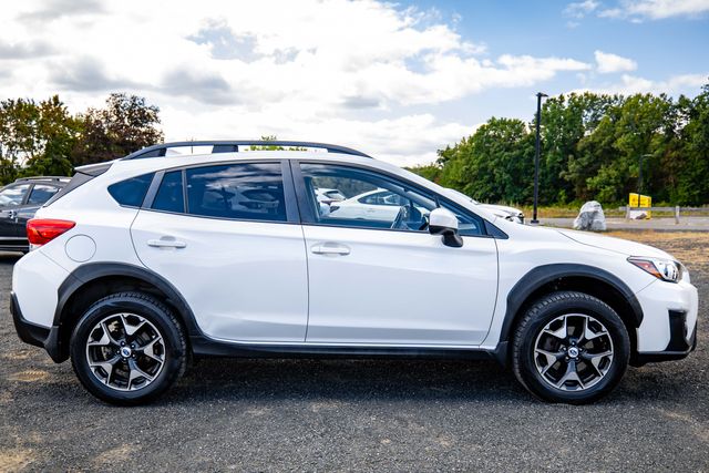 2018 Subaru Crosstrek 2.0i Premium photo 3