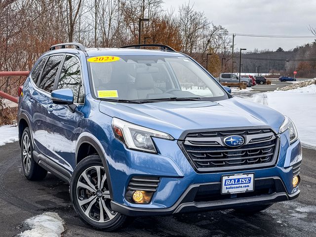 2023 Subaru Forester Limited's photo