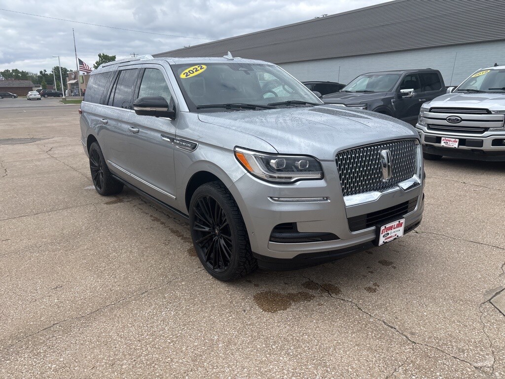 2022 Lincoln Navigator L Reserve photo 4