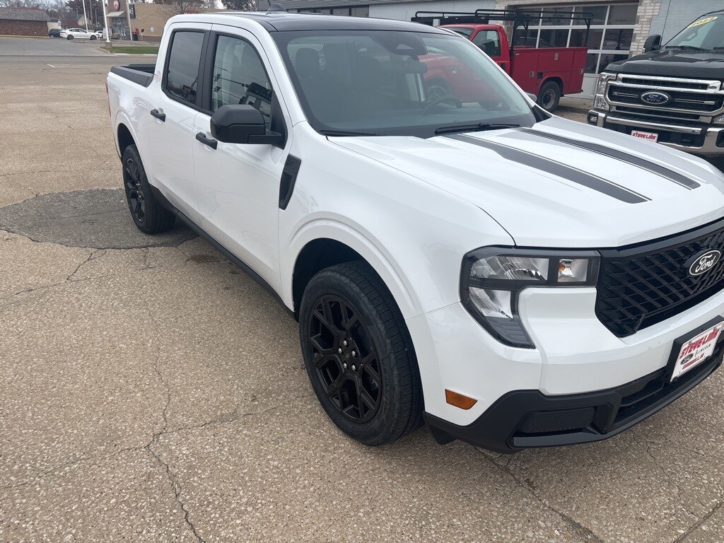 2025 Ford Maverick XLT photo 4