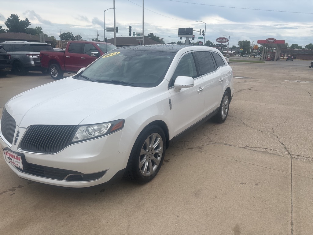 Used 2013 Lincoln MKT EcoBoost with VIN 2LMHJ5ATXDBL50164 for sale in Grinnell, IA