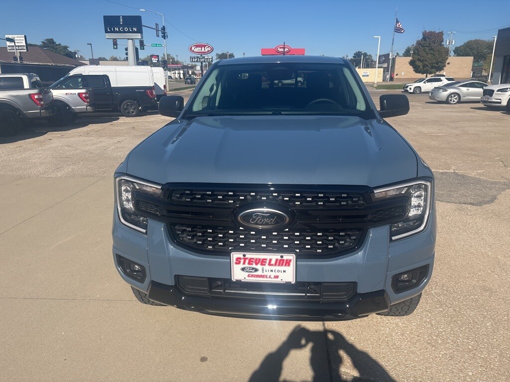 2025 Ford Ranger XLT photo 3