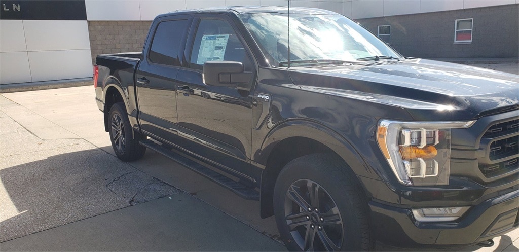 New 2023 Ford F-150 XLT Truck