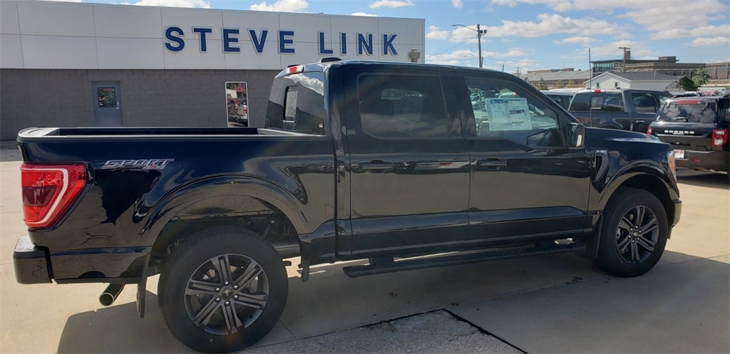 New 2023 Ford F-150 XLT Truck