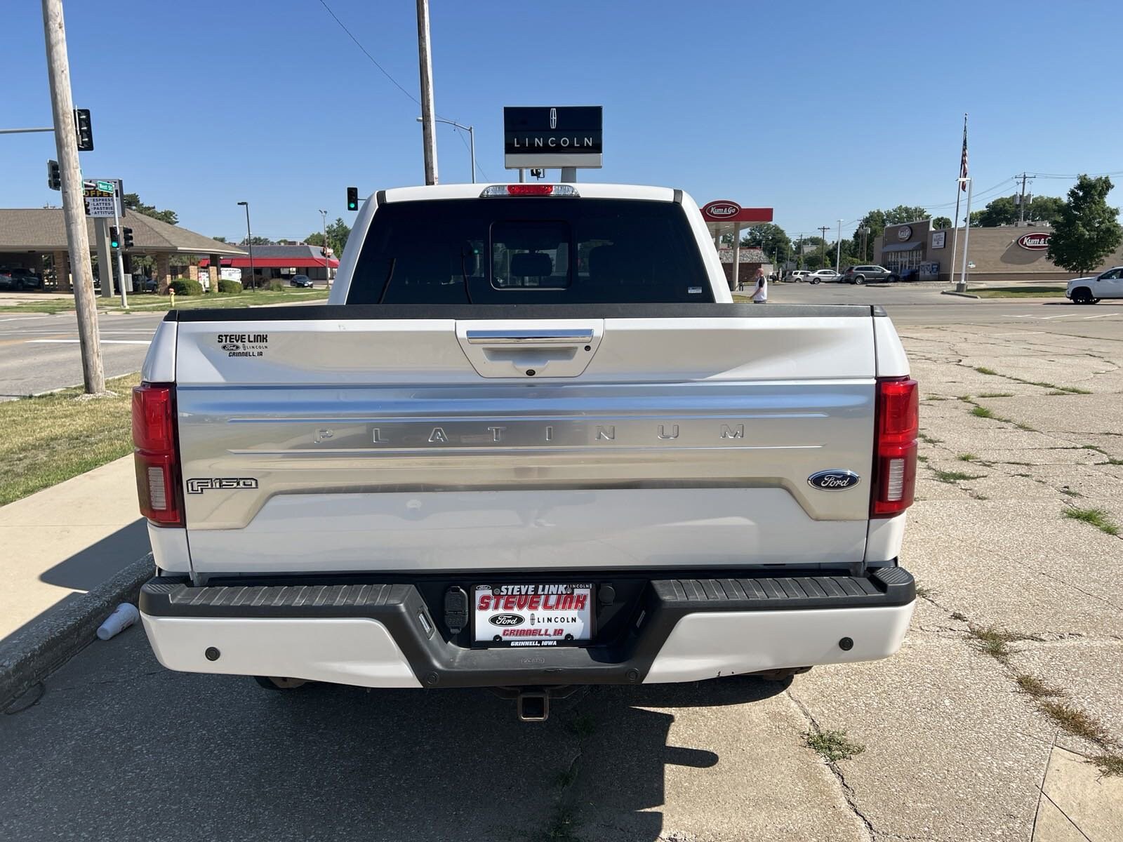 2018 Ford F-150 Platinum photo 4