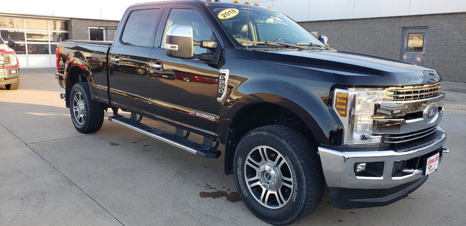 Used 2018 Ford F-250 Super Duty Lariat with VIN 1FT7W2BT7JEB29650 for sale in Grinnell, IA