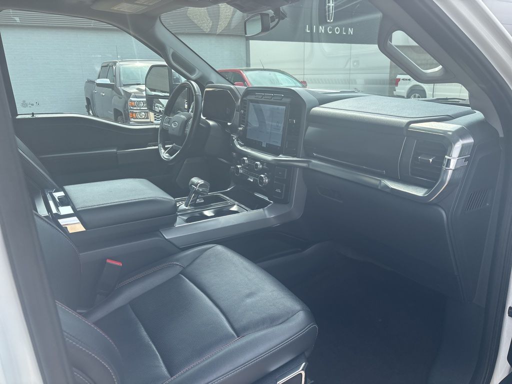 2022 Ford F-150 Lariat - Photo 13