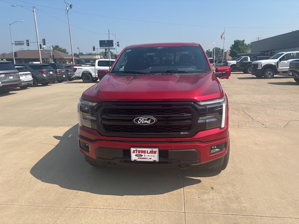 2025 Ford F-150 Lariat photo 3