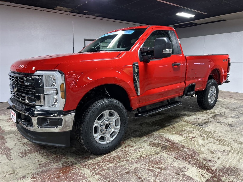 New 2025 Ford F-350SD XLT Truck