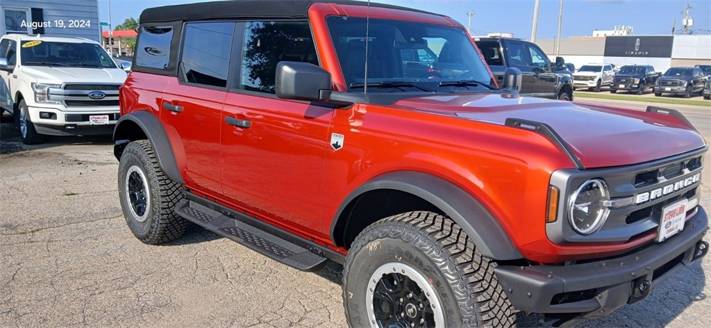 New 2024 Ford Bronco Big Bend SUV