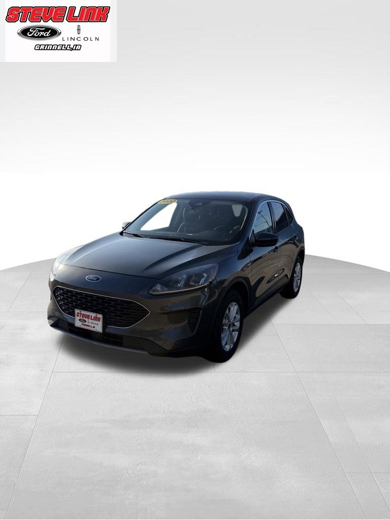 Used 2020 Ford Escape SE with VIN 1FMCU9G68LUC21919 for sale in Grinnell, IA