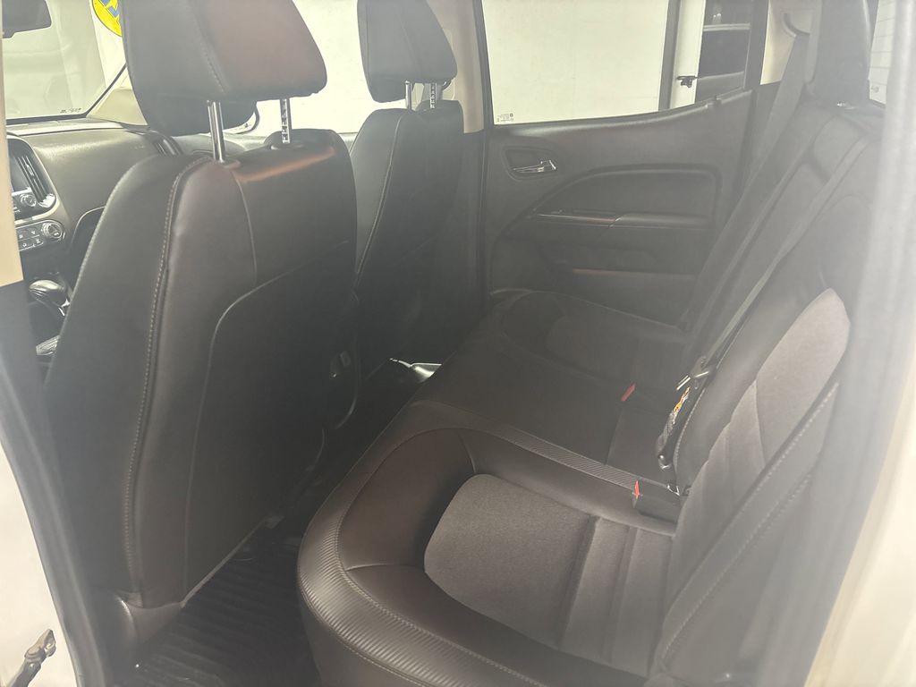 2022 GMC Canyon AT4 - Photo 11