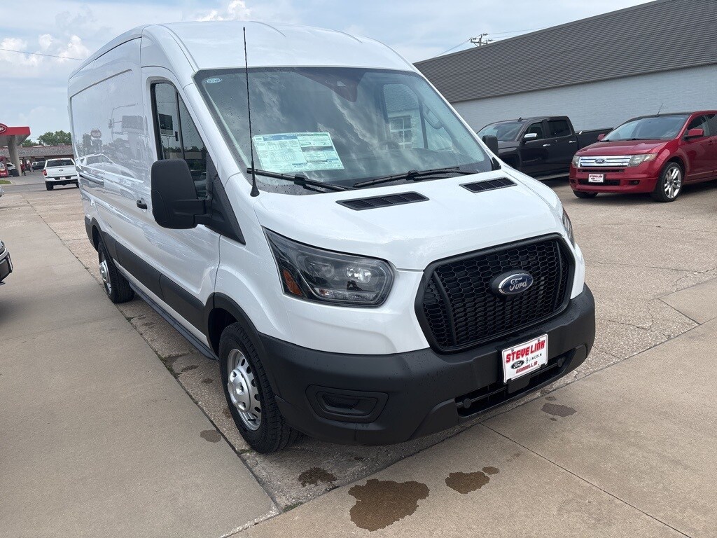 2025 Ford Transit photo 3
