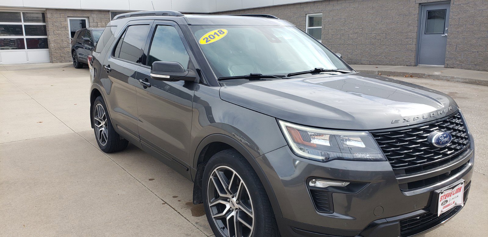 Used 2018 Ford Explorer Sport with VIN 1FM5K8GT6JGA14052 for sale in Grinnell, IA