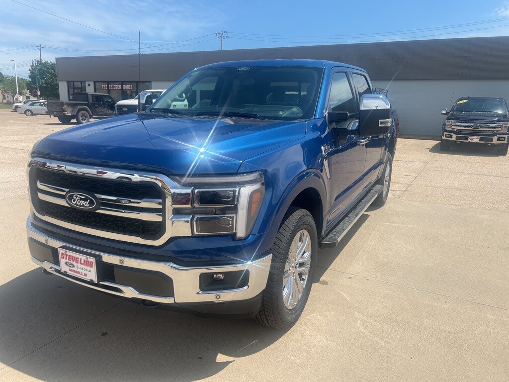 2025 Ford F-150 Lariat photo 2