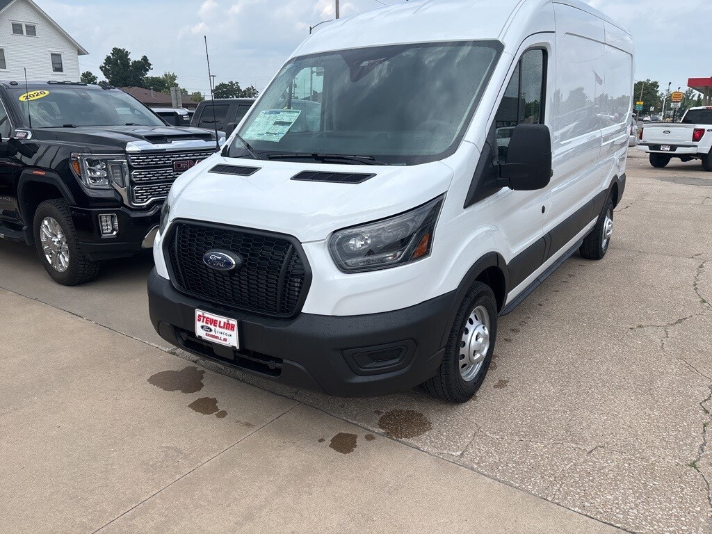 2025 Ford Transit photo 2