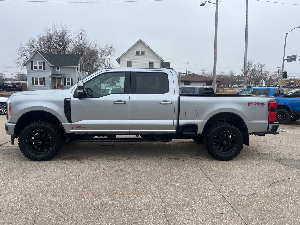 2023 Ford F-350 Super Duty Lariat