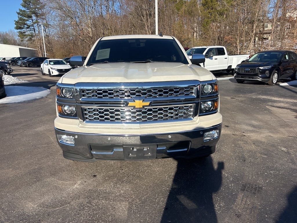 Used 2015 Chevrolet Silverado 1500 LTZ Crew Cab Short Bed Truck