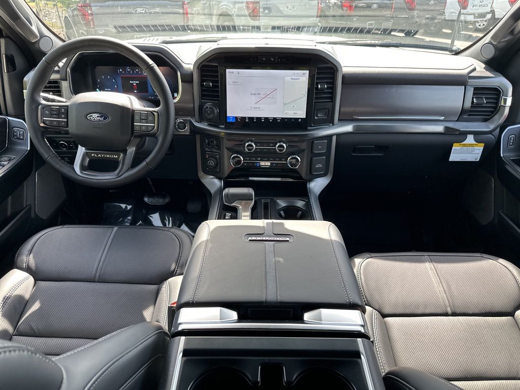 2026 Ford F-150 Platinum - Photo 17
