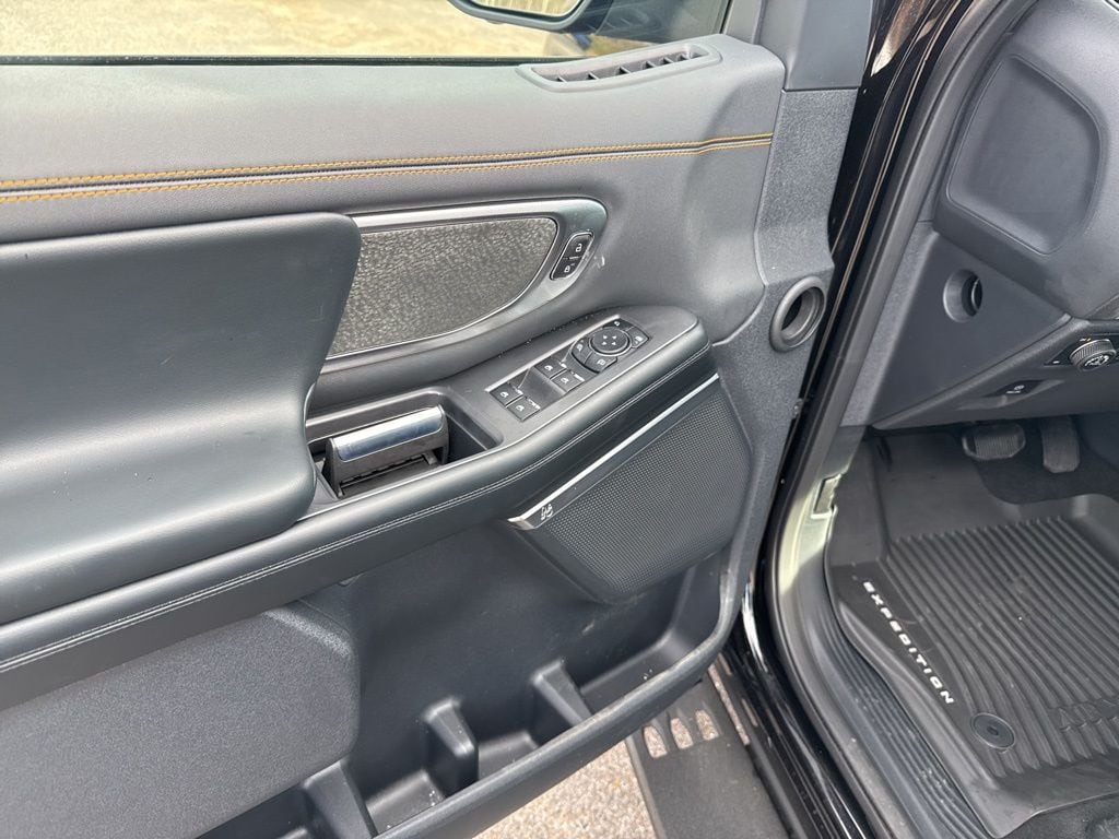 2025 Ford Expedition Tremor - Photo 18