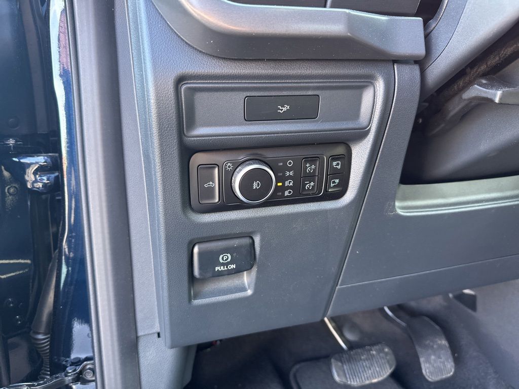 2026 Ford F-150 XLT - Photo 17