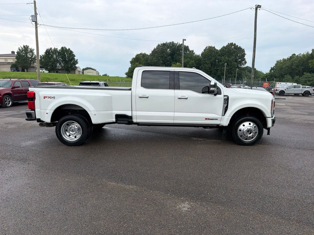 1FT8W4DM1PED20012