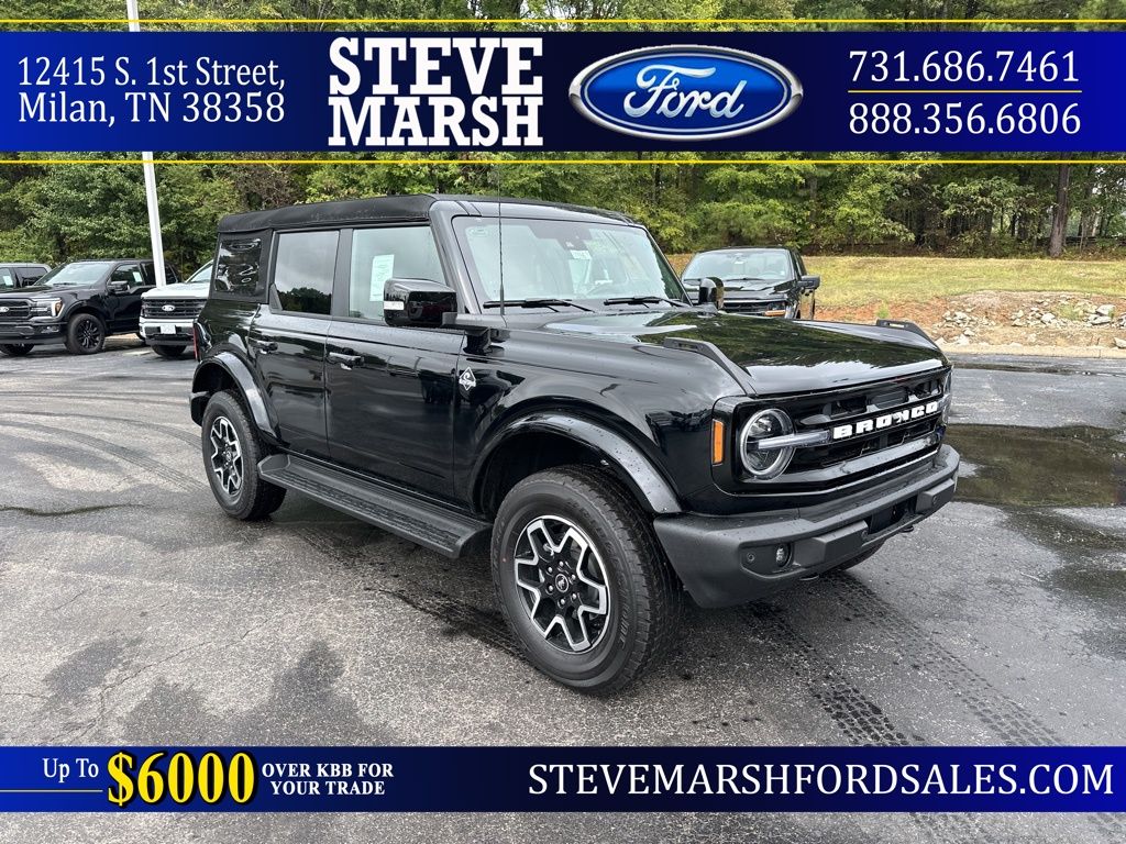 2025 Ford Bronco 4-Door Outer Banks's photo