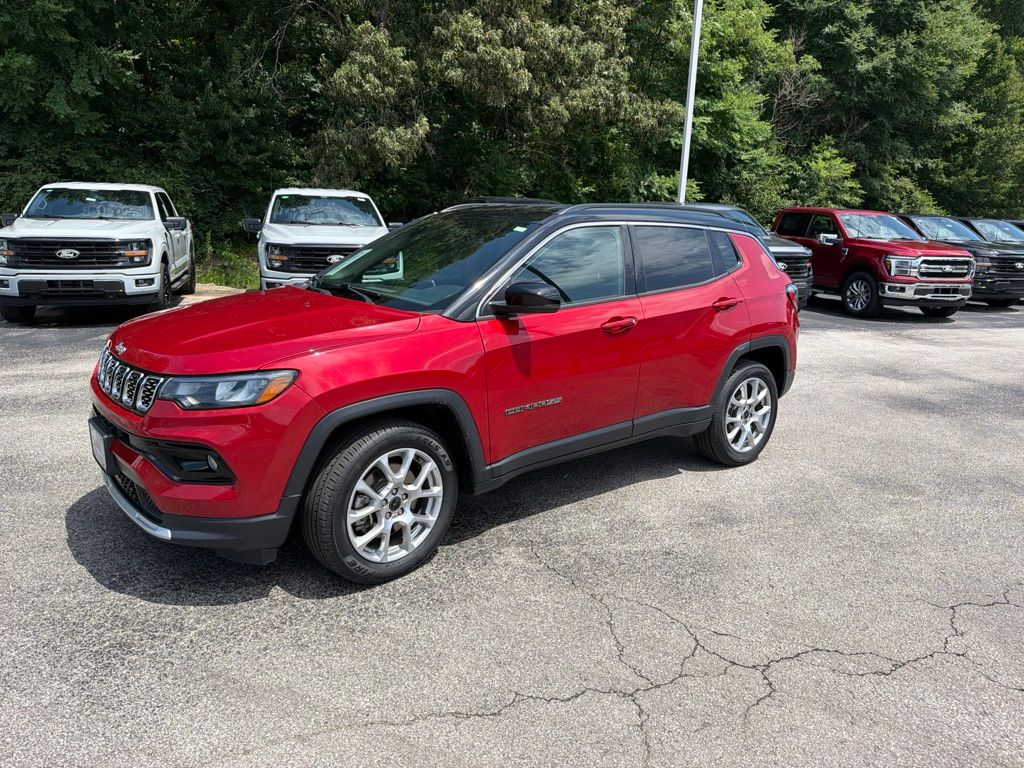 2025 Jeep Compass Limited - Photo 7