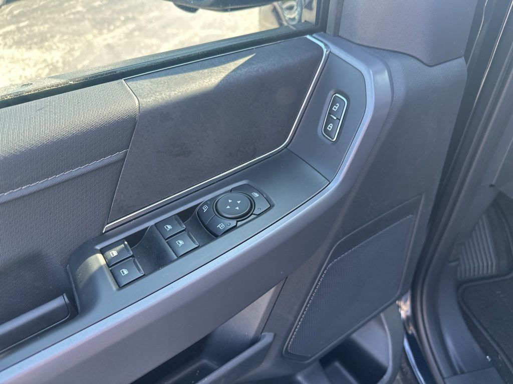 2026 Ford F-150 XLT - Photo 16