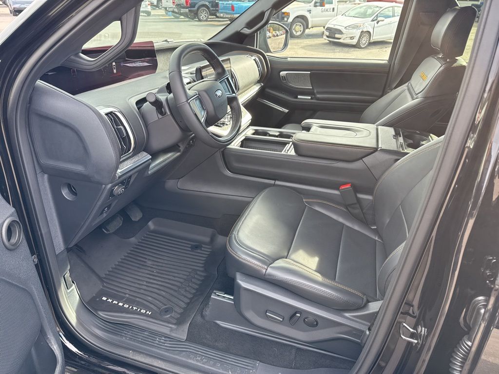2025 Ford Expedition Tremor - Photo 19