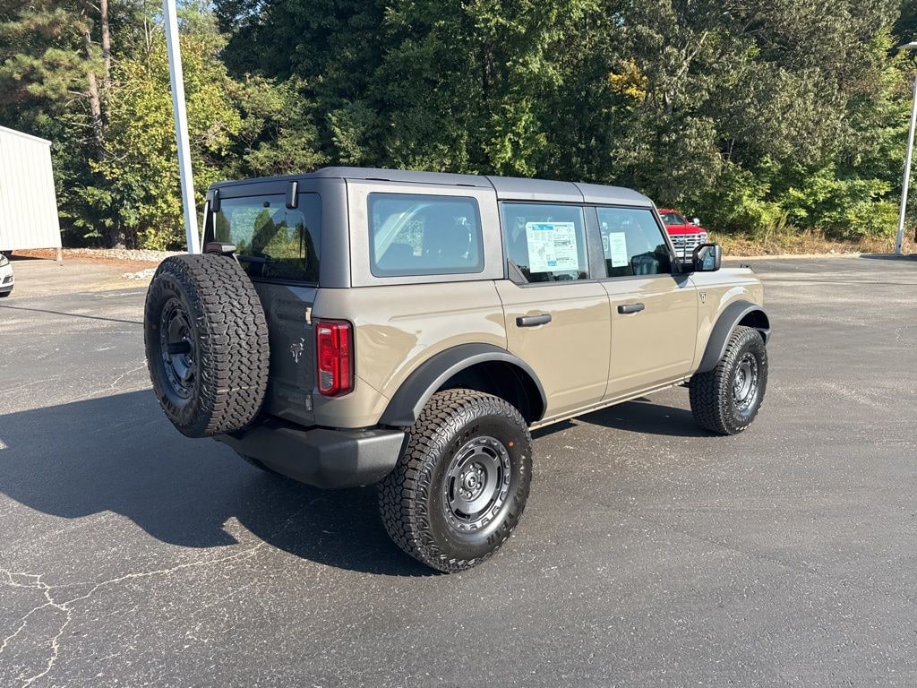 New 2025 Ford Bronco Base SUV