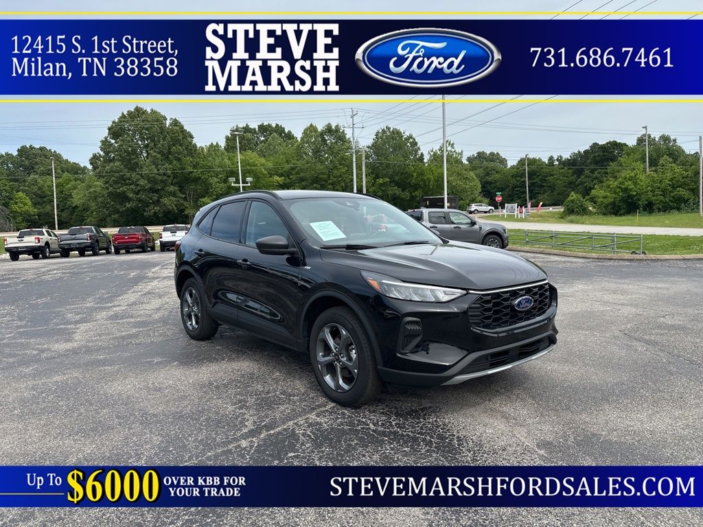2025 Ford Escape ST-Line AWD's photo