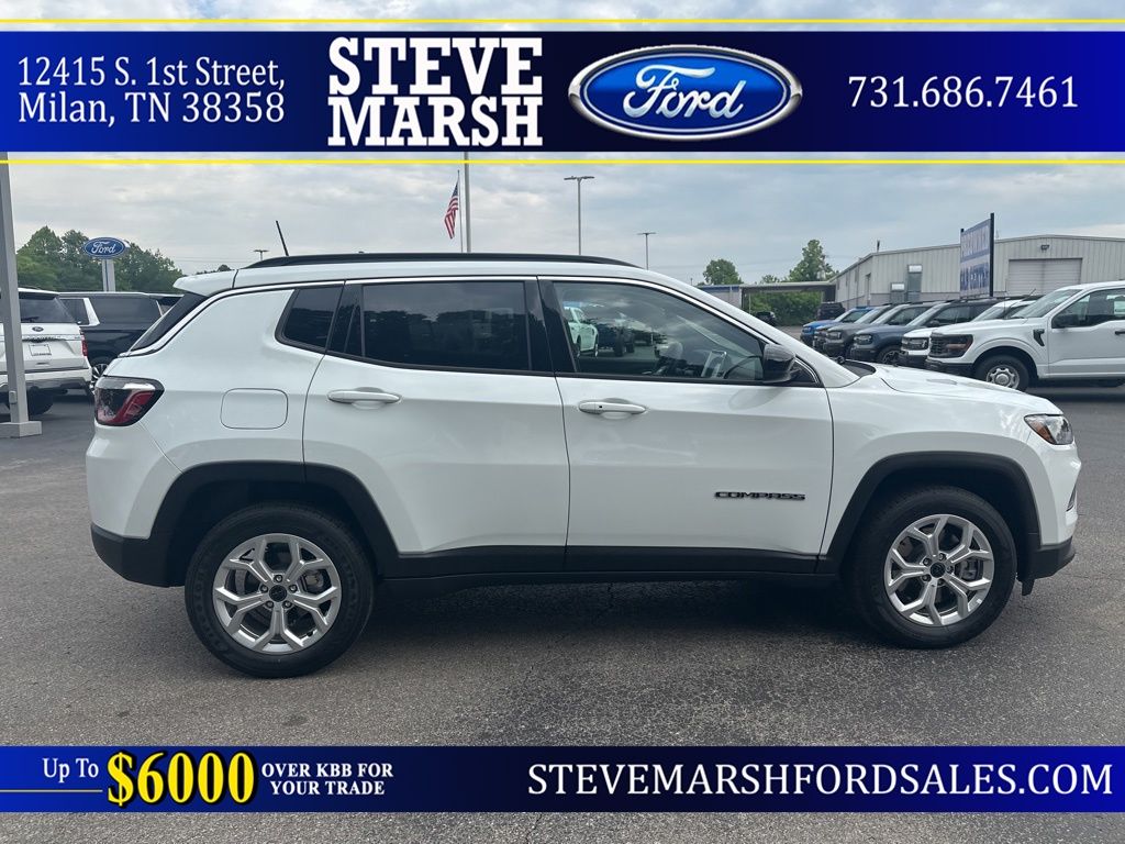 2025 Jeep Compass Latitude 4X4's photo