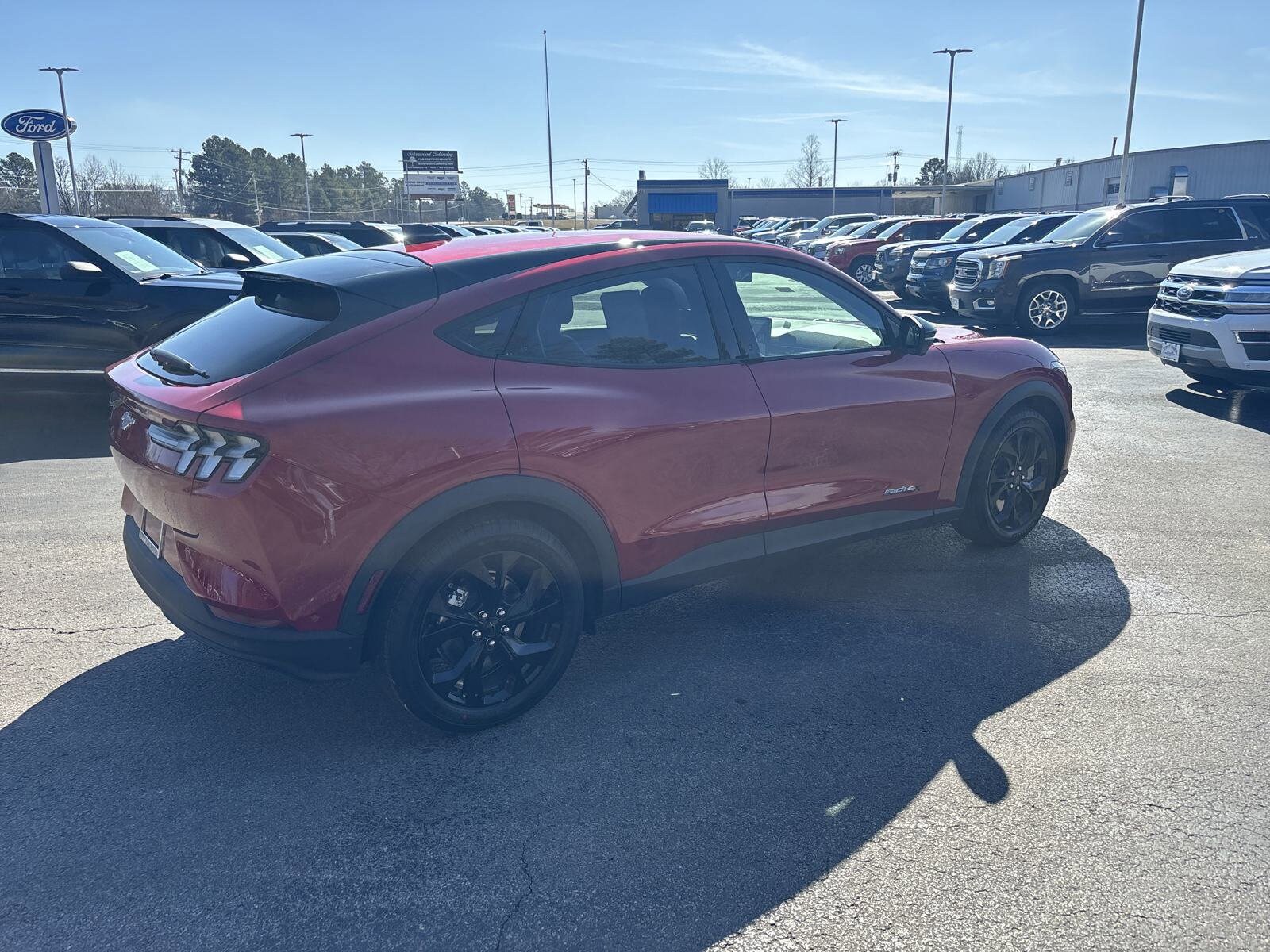 2024 Ford Mustang Mach-E Select photo 3