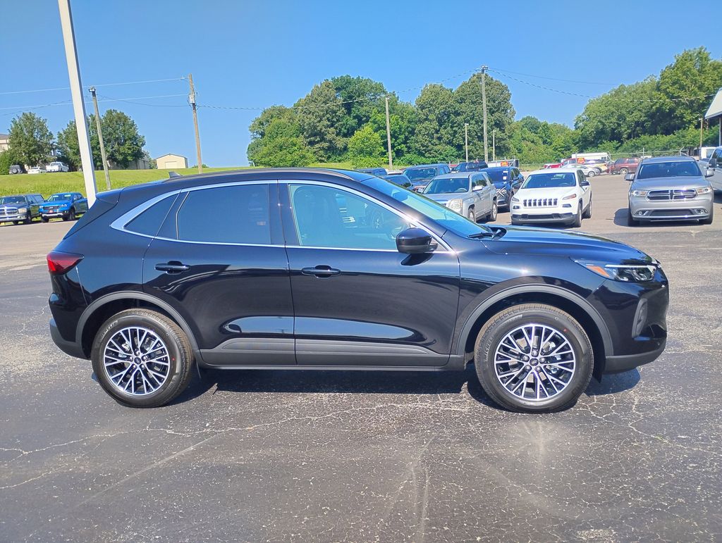 2025 Ford Escape Plug-In Hybrid Base photo 2