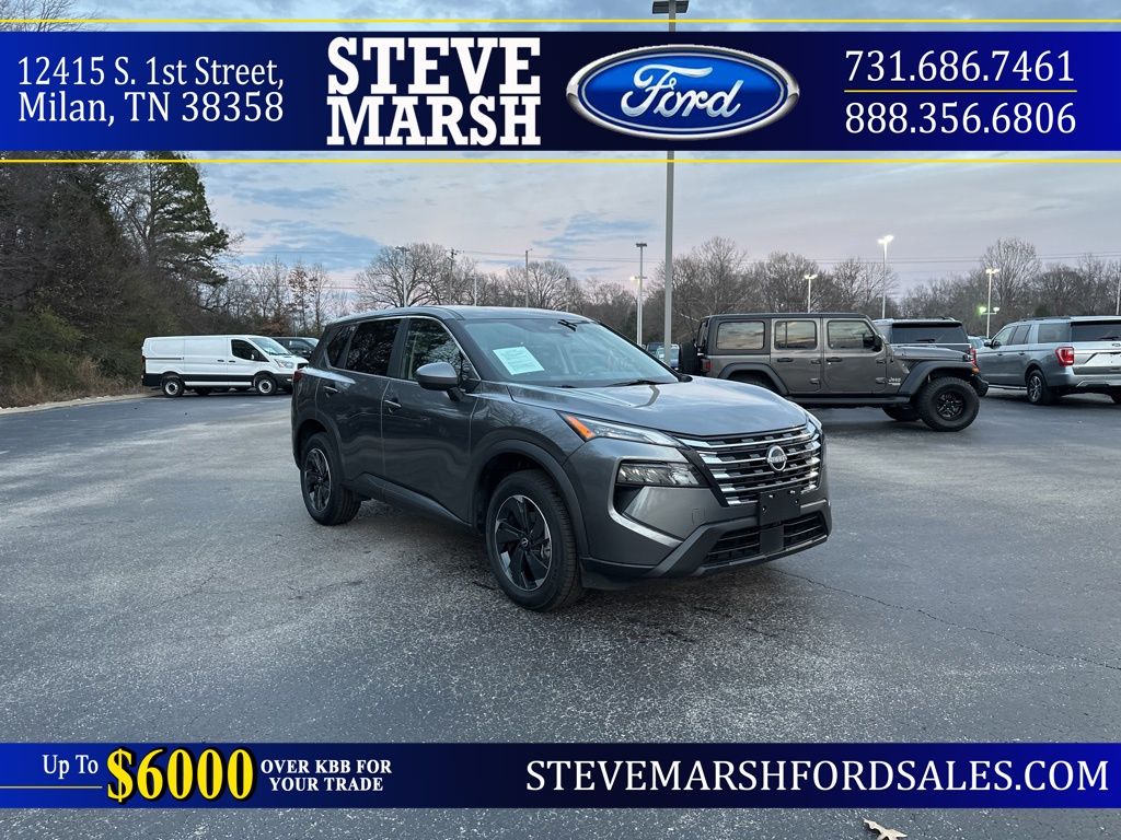 2024 Nissan Rogue SV's photo