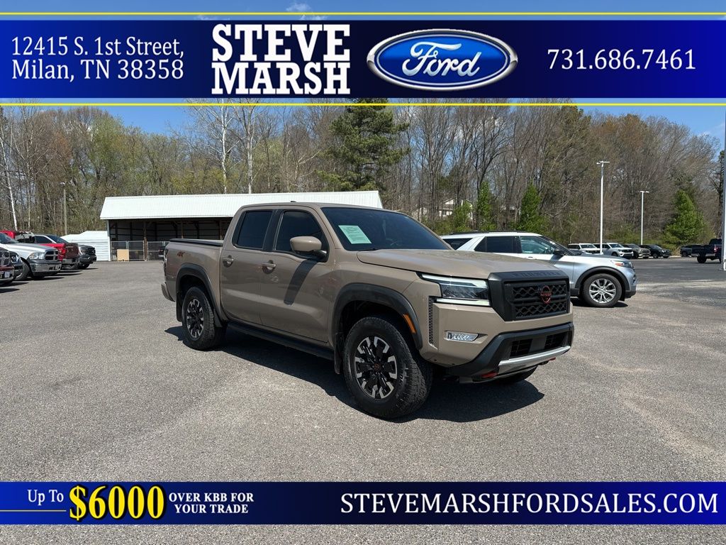 2023 Nissan Frontier PRO-4X Crew Cab 4X4's photo