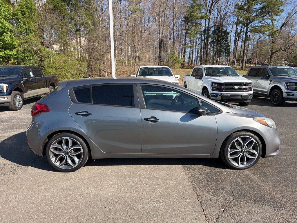 Used 2015 Kia Forte5 SX with VIN KNAFZ5A38F5359871 for sale in Milan, TN